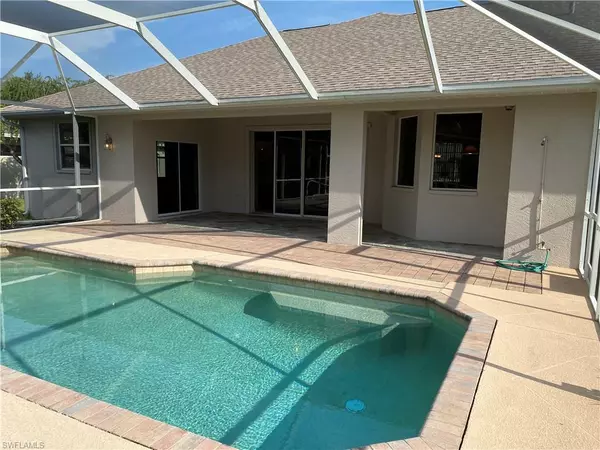 North Fort Myers, FL 33917,7421 Dana Lin CIR