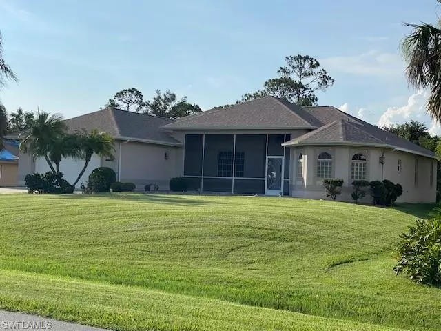 North Fort Myers, FL 33917,7421 Dana Lin CIR