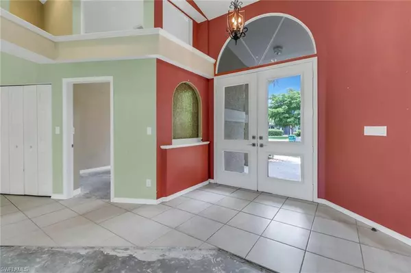 Naples, FL 34110,481 Raven WAY