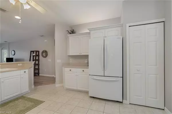 Estero, FL 33928,20120 Seagrove ST #2403