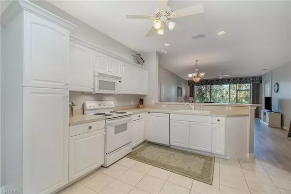 Estero, FL 33928,20120 Seagrove ST #2403