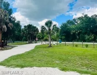 Moore Haven, FL 33471,1511 Palomino DR