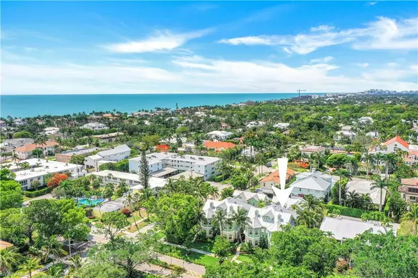 Naples, FL 34102,331 3rd AVE S