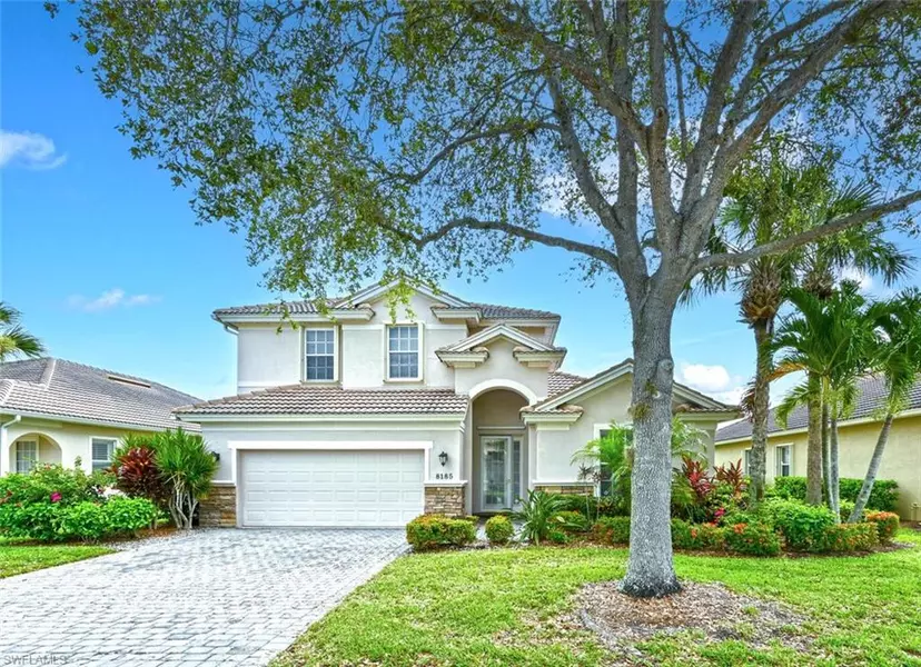 8185 Valiant DR, Naples, FL 34104