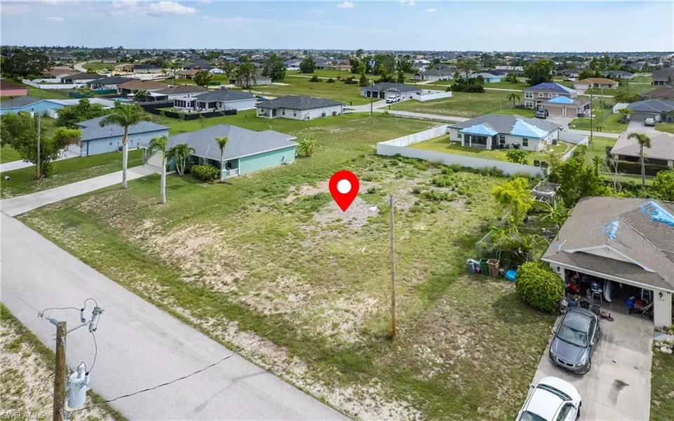 3224 NW 2nd PL, Cape Coral, FL 33993