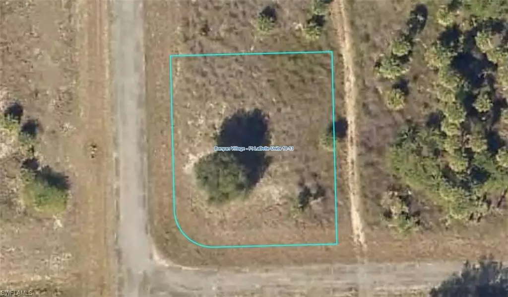 200 Alan Shepard TER E, Labelle, FL 33935