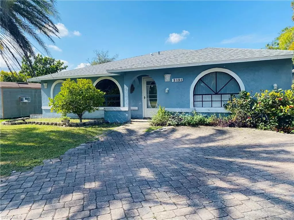 Fort Myers, FL 33905,2131 Davis BLVD