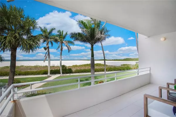 Marco Island, FL 34145,240 Seaview CT #211