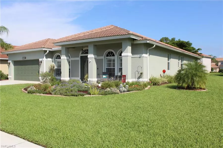 12389 Crooked Creek LN, Fort Myers, FL 33913