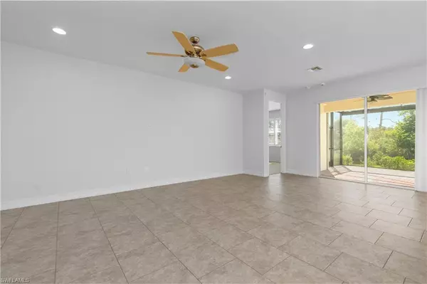 Cape Coral, FL 33909,3093 Amadora CIR