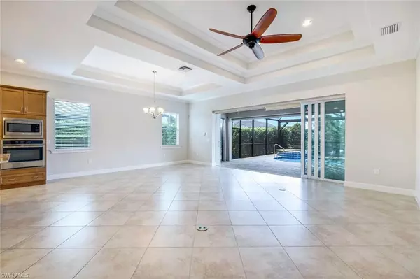 Naples, FL 34113,5093 Tortola CT