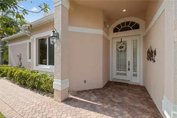 Naples, FL 34110,14710 Glen Eden DR