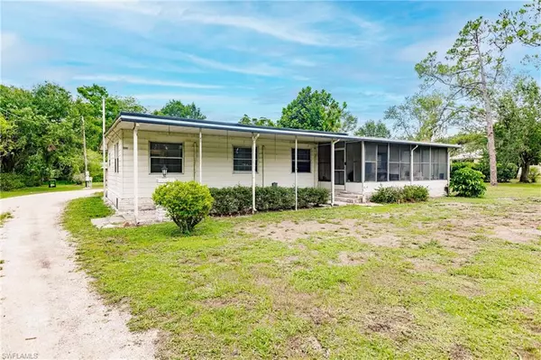 5741 Neal RD, Fort Myers, FL 33905