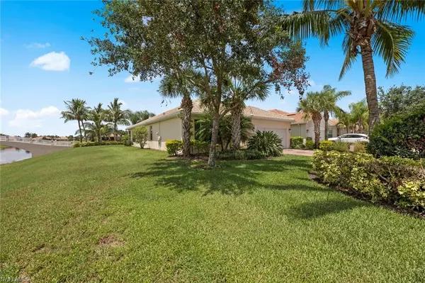 Bonita Springs, FL 34135,28071 Pisces LN