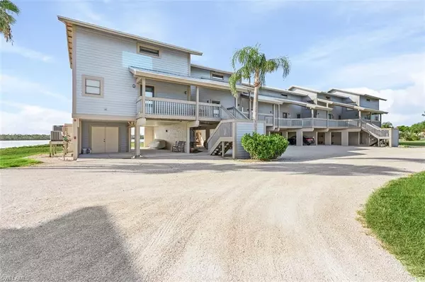 Bokeelia, FL 33922,5371 Blue Crab CIR #5