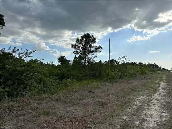 Lehigh Acres, FL 33971,7500 Ruth AVE N