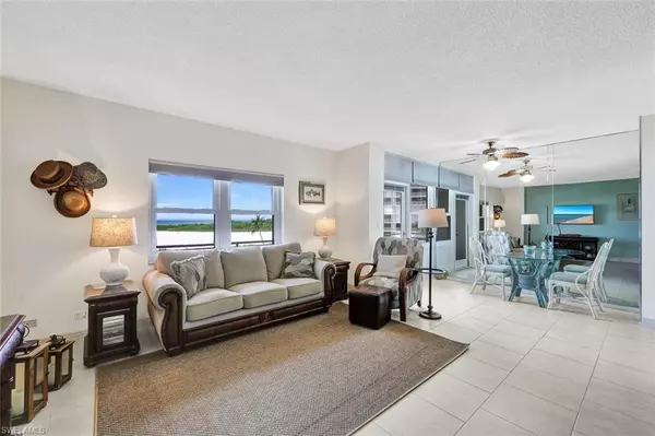 Marco Island, FL 34145,240 Seaview CT #403