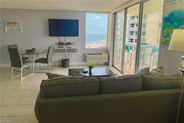 Fort Myers Beach, FL 33931,7360 Estero BLVD #808