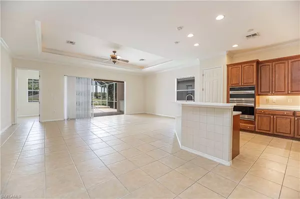 Naples, FL 34119,3633 Grand Cypress DR