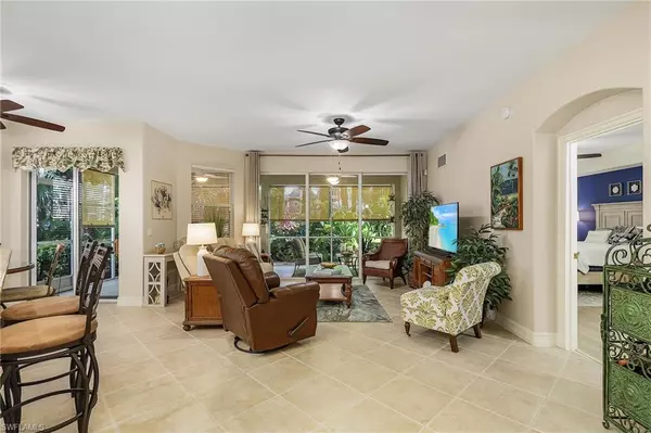 Naples, FL 34119,2004 Tarpon Bay DR N #101