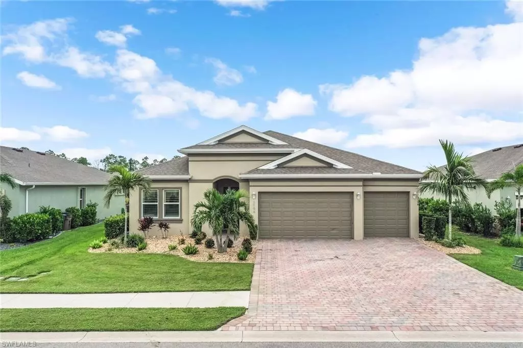 Cape Coral, FL 33909,3194 Amadora CIR