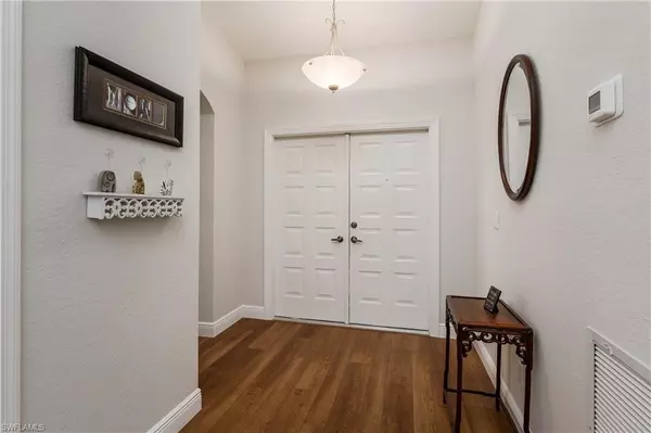 Naples, FL 34104,7416 Berkshire Pines DR
