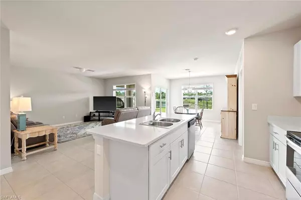 North Fort Myers, FL 33917,8900 Cascade Price CIR