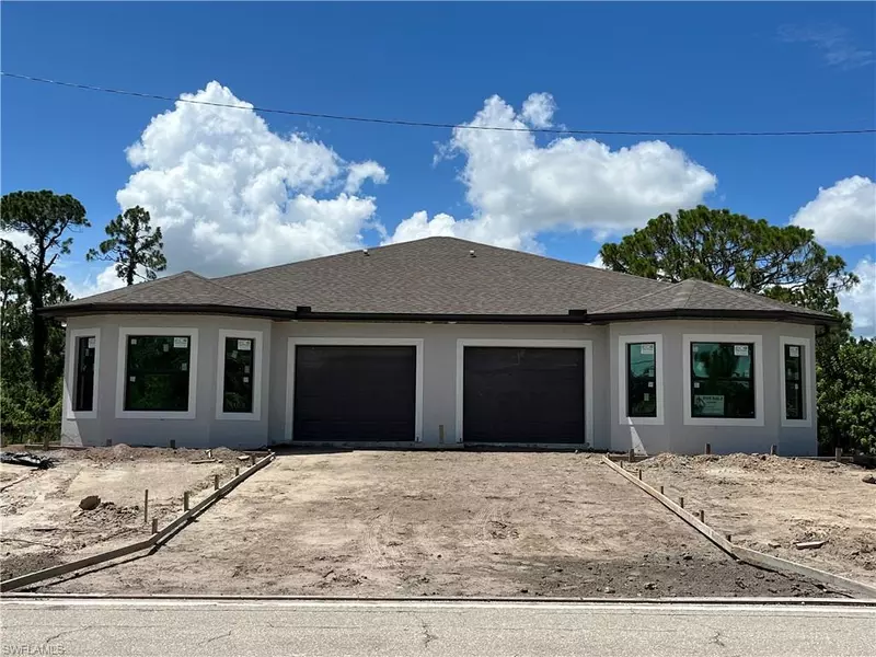 713/715. W 12th ST, Lehigh Acres, FL 33972