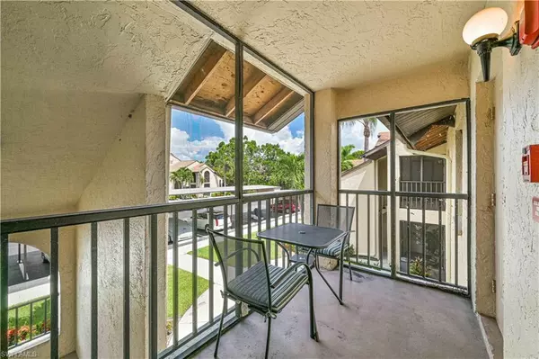 Fort Myers, FL 33919,8336 Charter Club CIR #10