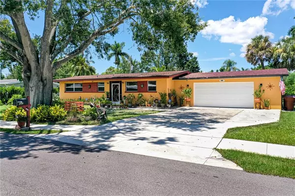 2950 Holly RD, Fort Myers, FL 33901