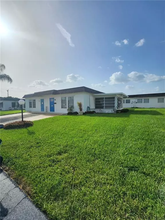 Lehigh Acres, FL 33936,7 Temple CT