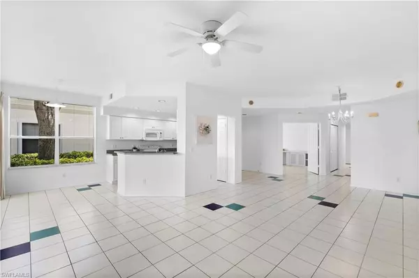 Naples, FL 34109,7714 Gardner DR #102