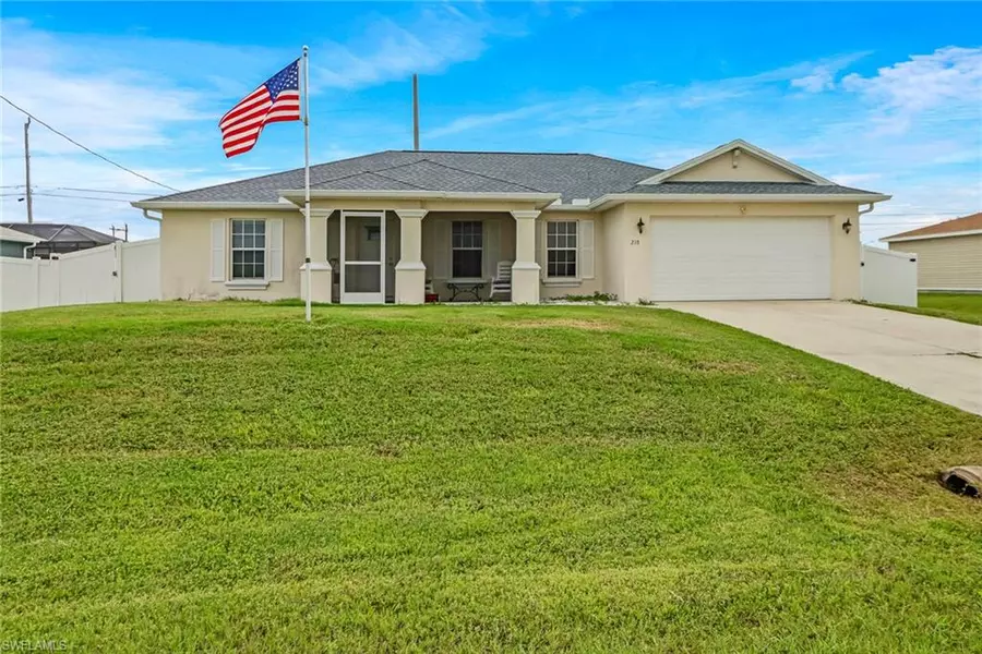 210 NE 24th TER, Cape Coral, FL 33909