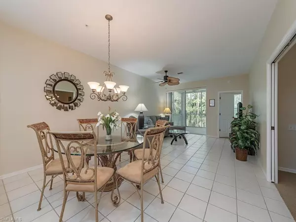 Naples, FL 34120,8259 Parkstone PL #8-202