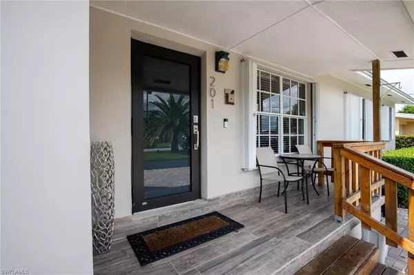 Belle Glade, FL 33430,201 NW K AVE