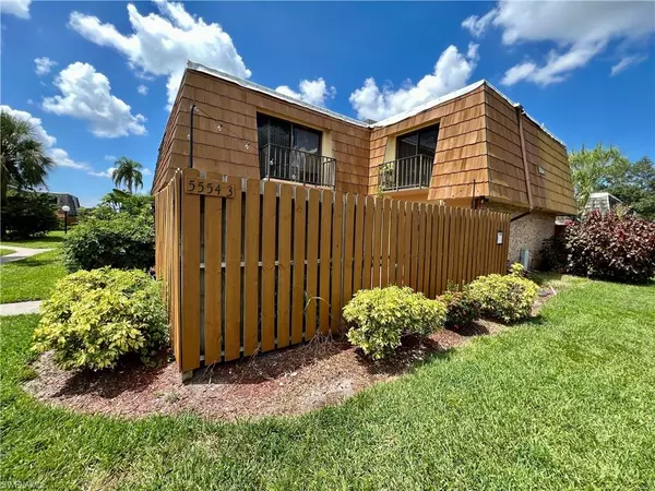 Fort Myers, FL 33907,5554 Malt DR #3