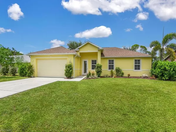 10200 Shade Tree CT, Bonita Springs, FL 34135