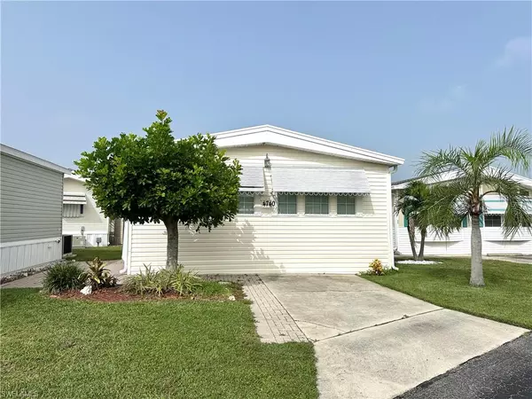 Estero, FL 33928,4740 Candlestick CT W