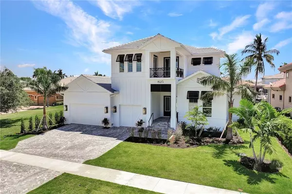 825 Swan DR, Marco Island, FL 34145