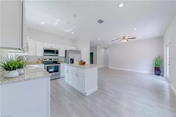 Ocklawaha, FL 32179,194 Fisher Lane