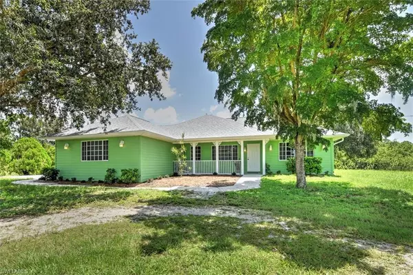 5201 Obannon RD, Fort Myers, FL 33905