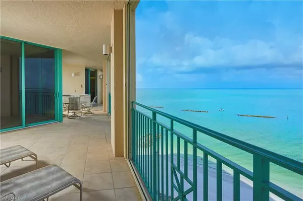 Marco Island, FL 34145,960 Cape Marco DR #904