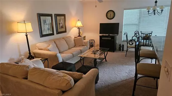 5530 Trailwinds DR #722, Fort Myers, FL 33907