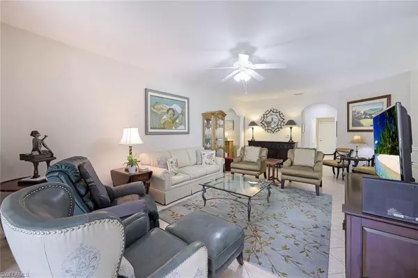 Naples, FL 34105,2240 Hawksridge DR #2201