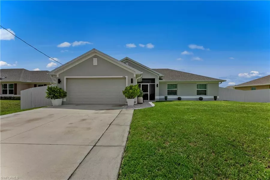 1946 Redmont AVE, Lehigh Acres, FL 33972