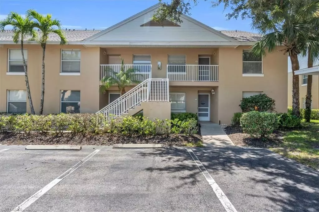 Naples, FL 34110,144 Pebble Shores DR #9-104