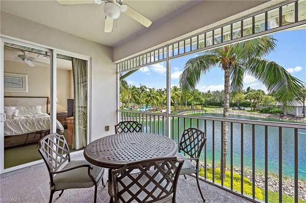 7930 Mahogany Run LN #824, Naples, FL 34113