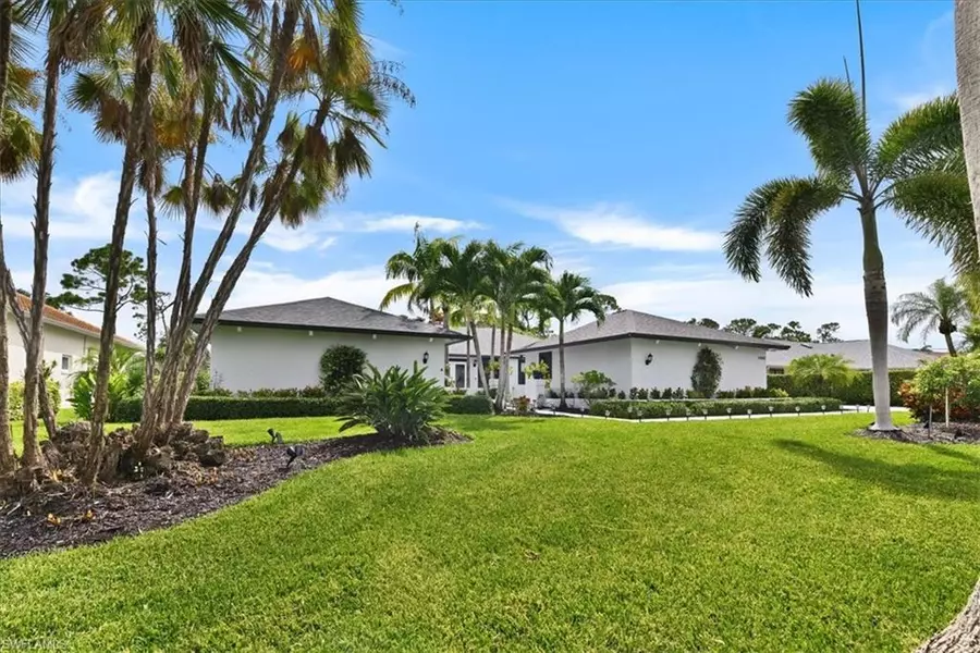 1988 Imperial Golf Course BLVD, Naples, FL 34110