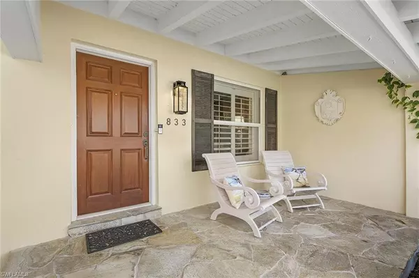 Marco Island, FL 34145,833 Wintergreen CT