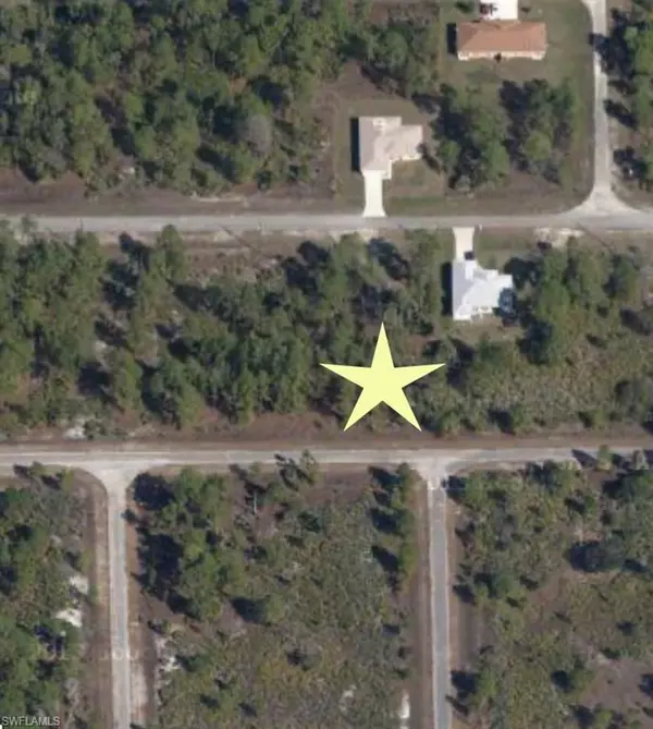 334 Sapphire ST, Lehigh Acres, FL 33972